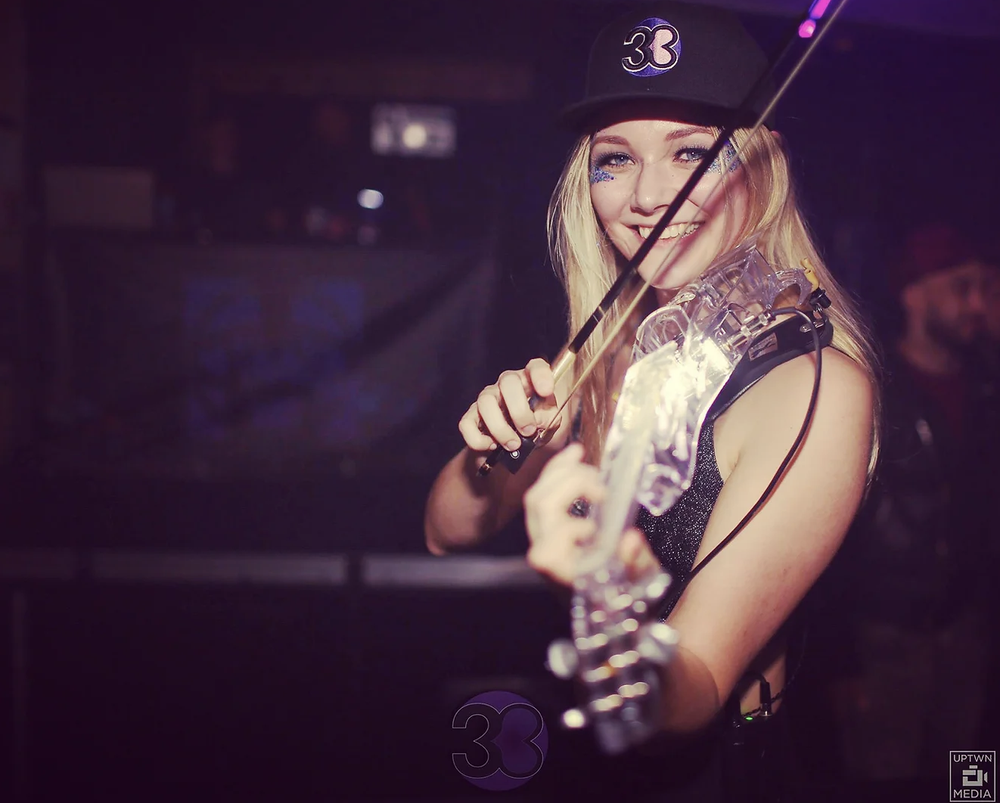 Sally — Wedding Sax DJ